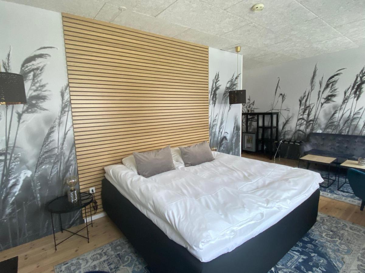 Hotel Sov Godt Хернинг Экстерьер фото